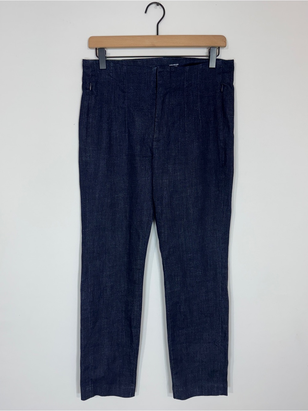 WP162 {Old Navy} "Extra High Rise Polished Pixie Skinny" Blue Chambray Pants